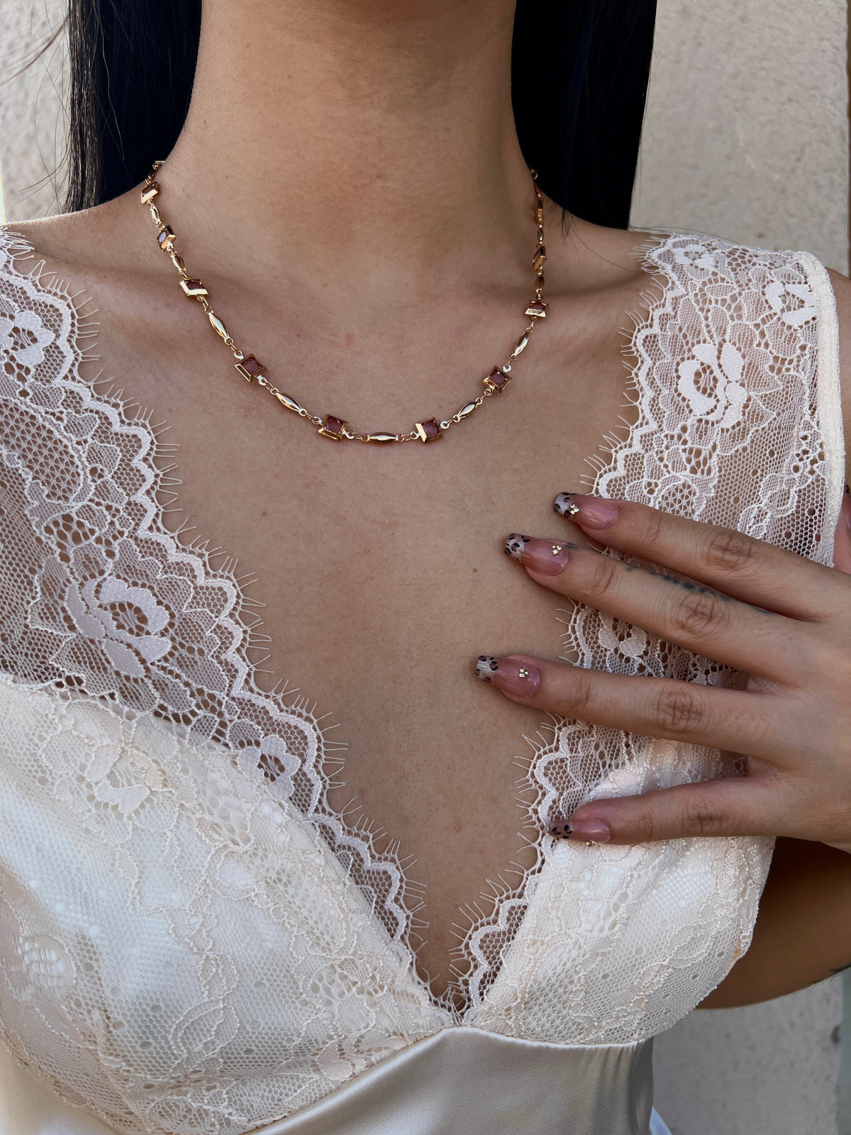 The Everyday Bolo Necklace – Adjustable Crystal & Solid Bar Link Design, 16–22"